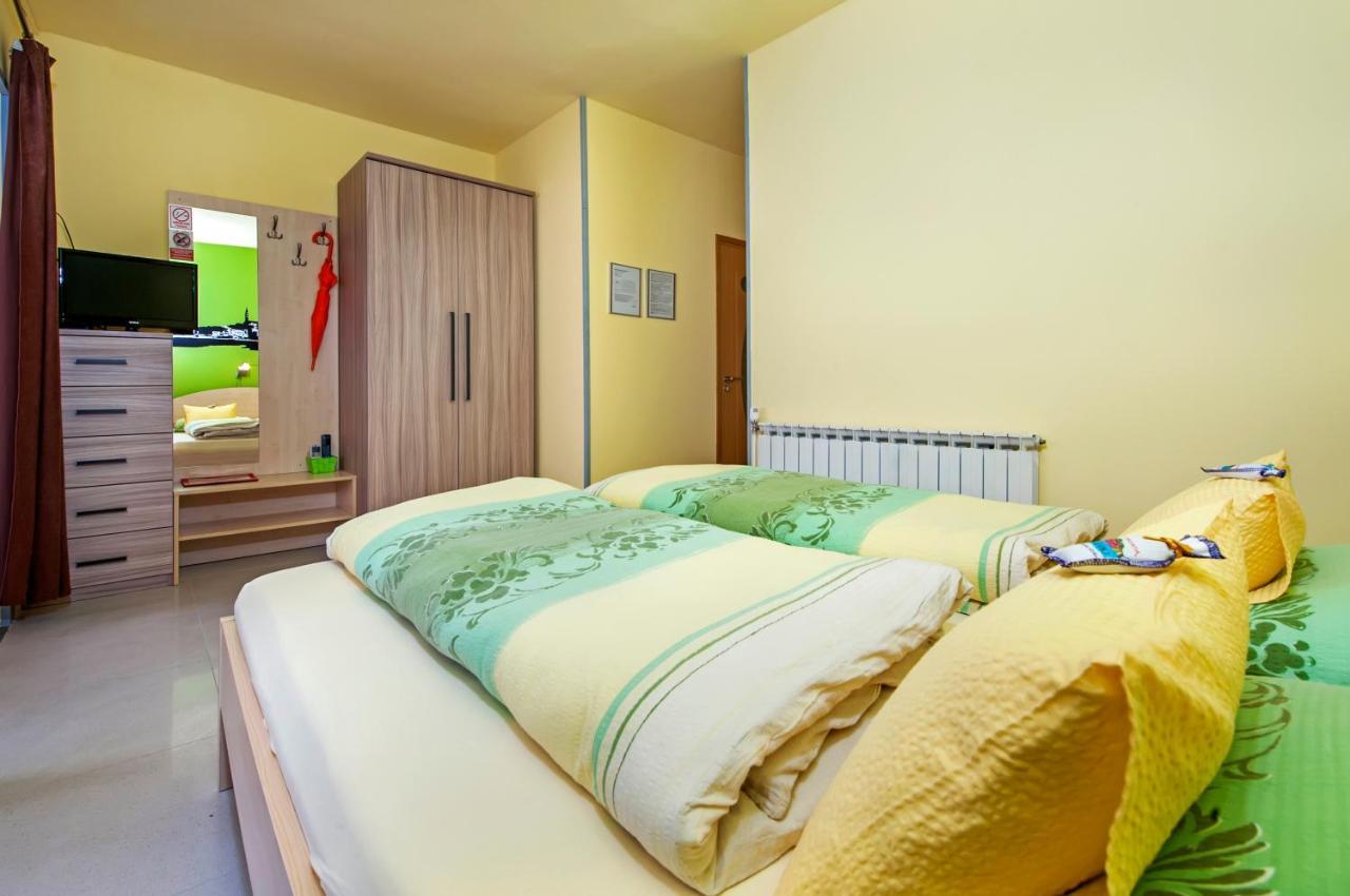 Apartments&Rooms Erik B&B Rovinj Buitenkant foto
