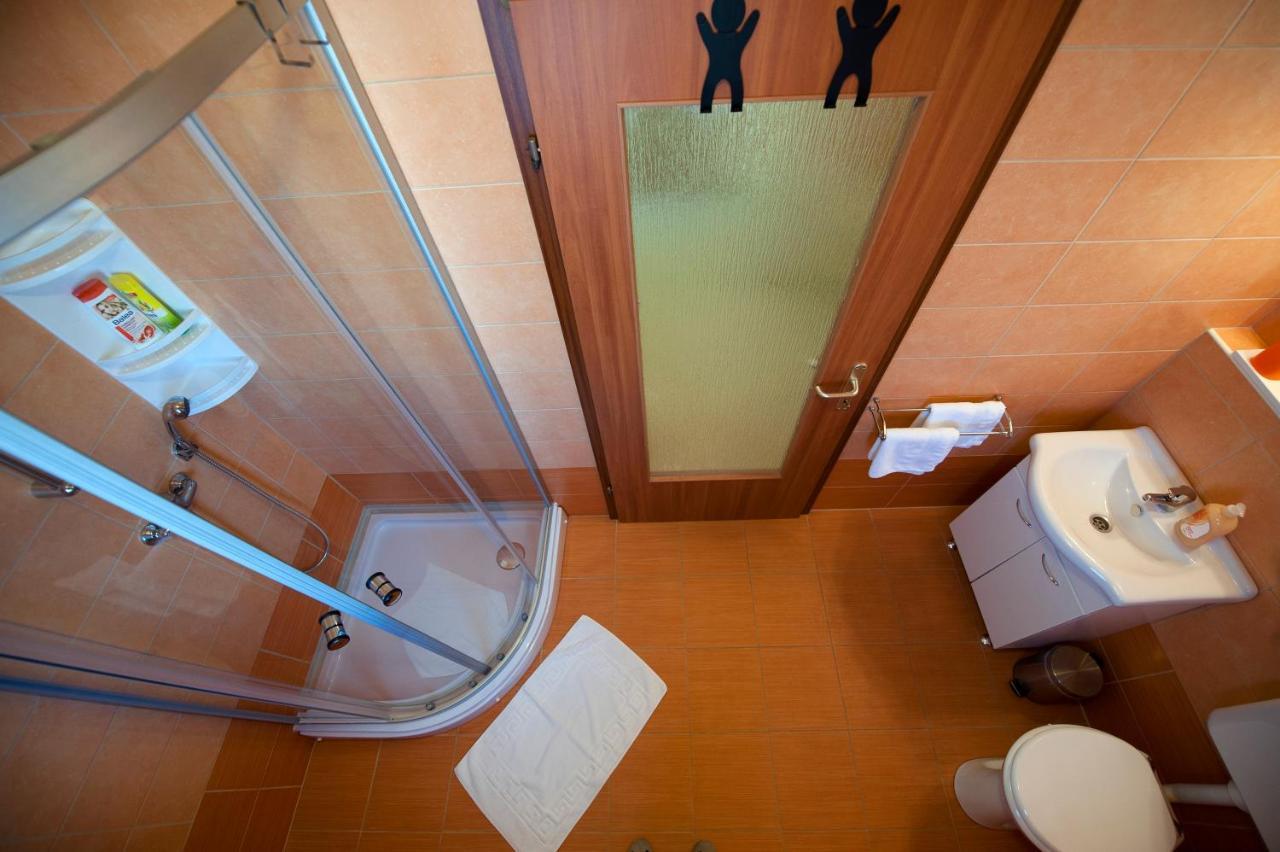 Apartments&Rooms Erik B&B Rovinj Buitenkant foto