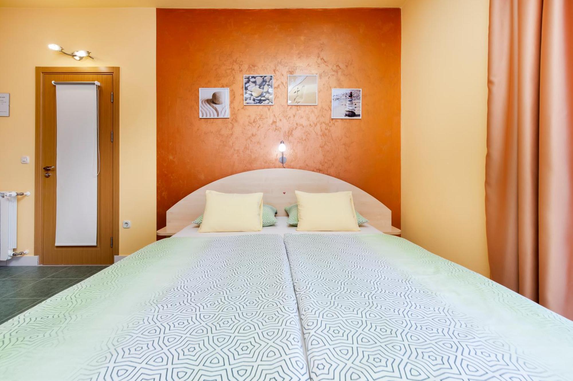 Apartments&Rooms Erik B&B Rovinj Buitenkant foto