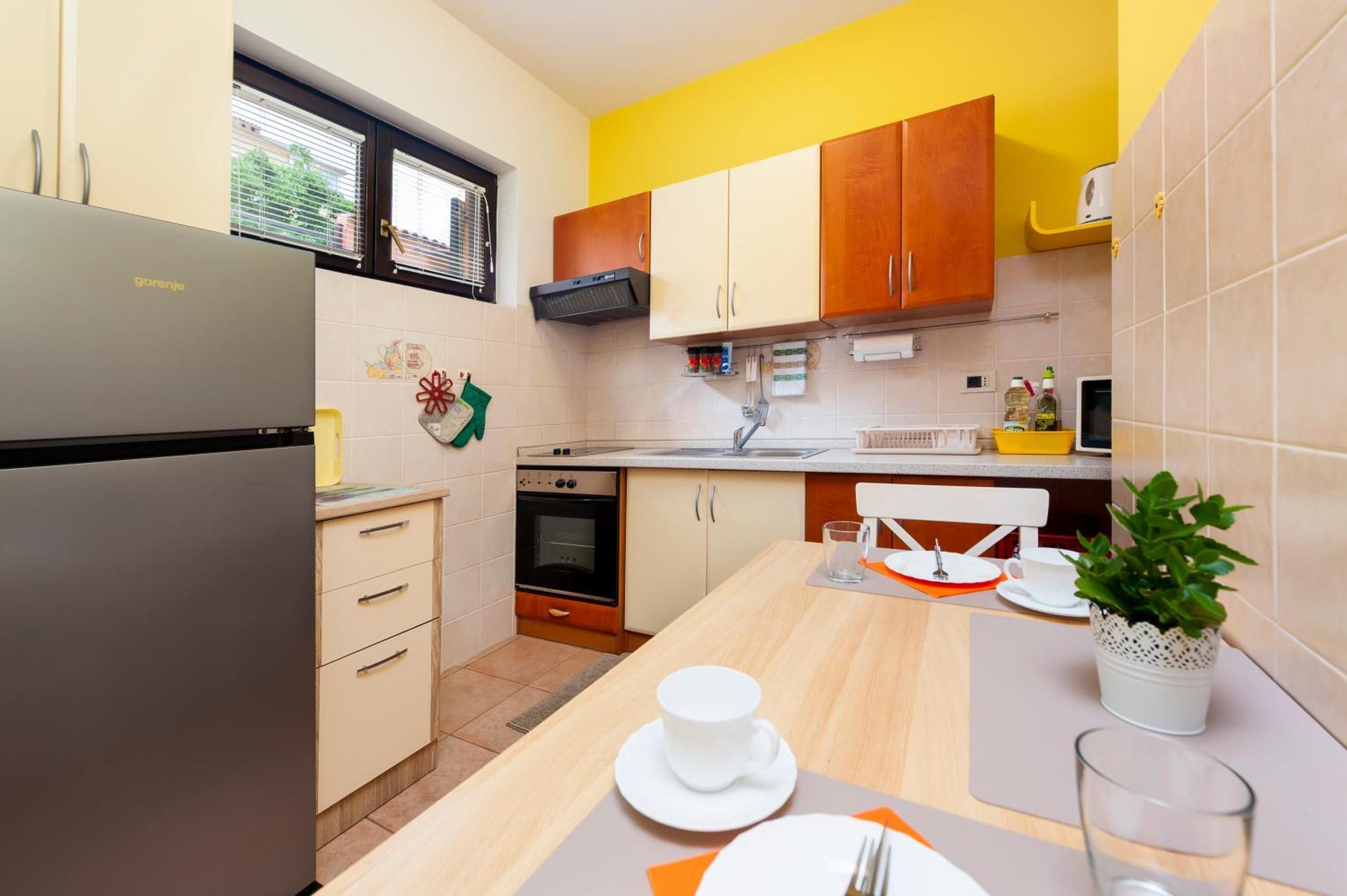 Apartments&Rooms Erik B&B Rovinj Buitenkant foto